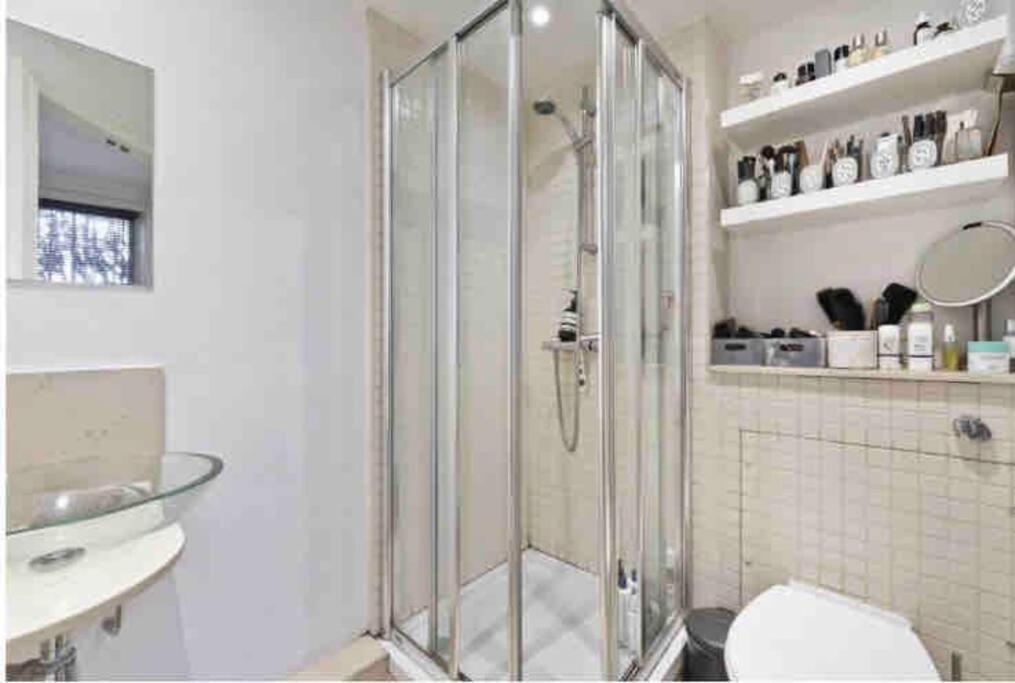 Апартаменти Beautiful 2 Bed/ 2 Bath Notting Hill Garden Flat Лондон Екстер'єр фото